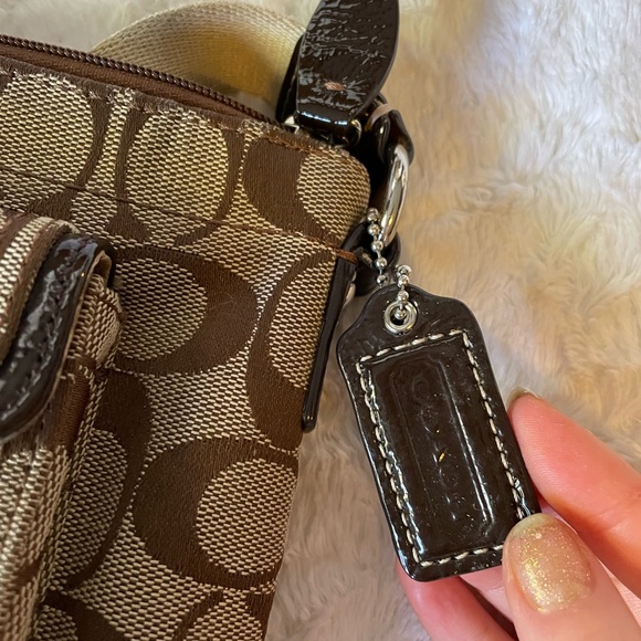 COACH VINTAGE CROSSBODY - Picture 5 of 6